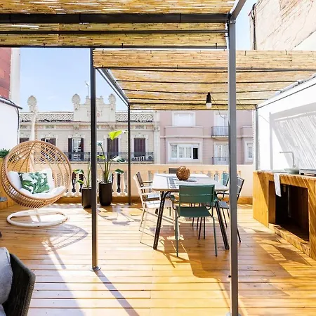 公寓 Attic Oasis With Terrace *