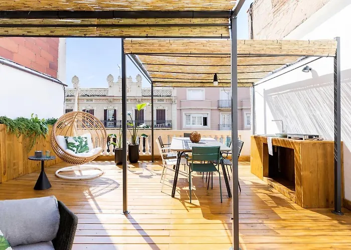 Apartment Attic Oasis With Terrace *
