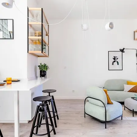 Attic Oasis With Terrace Barcelona